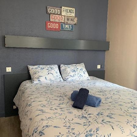 caveau du rond point Buxy Extérieur photo